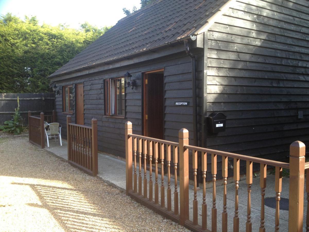 Warmans Barn Hotel Stansted Mountfitchet Exterior photo